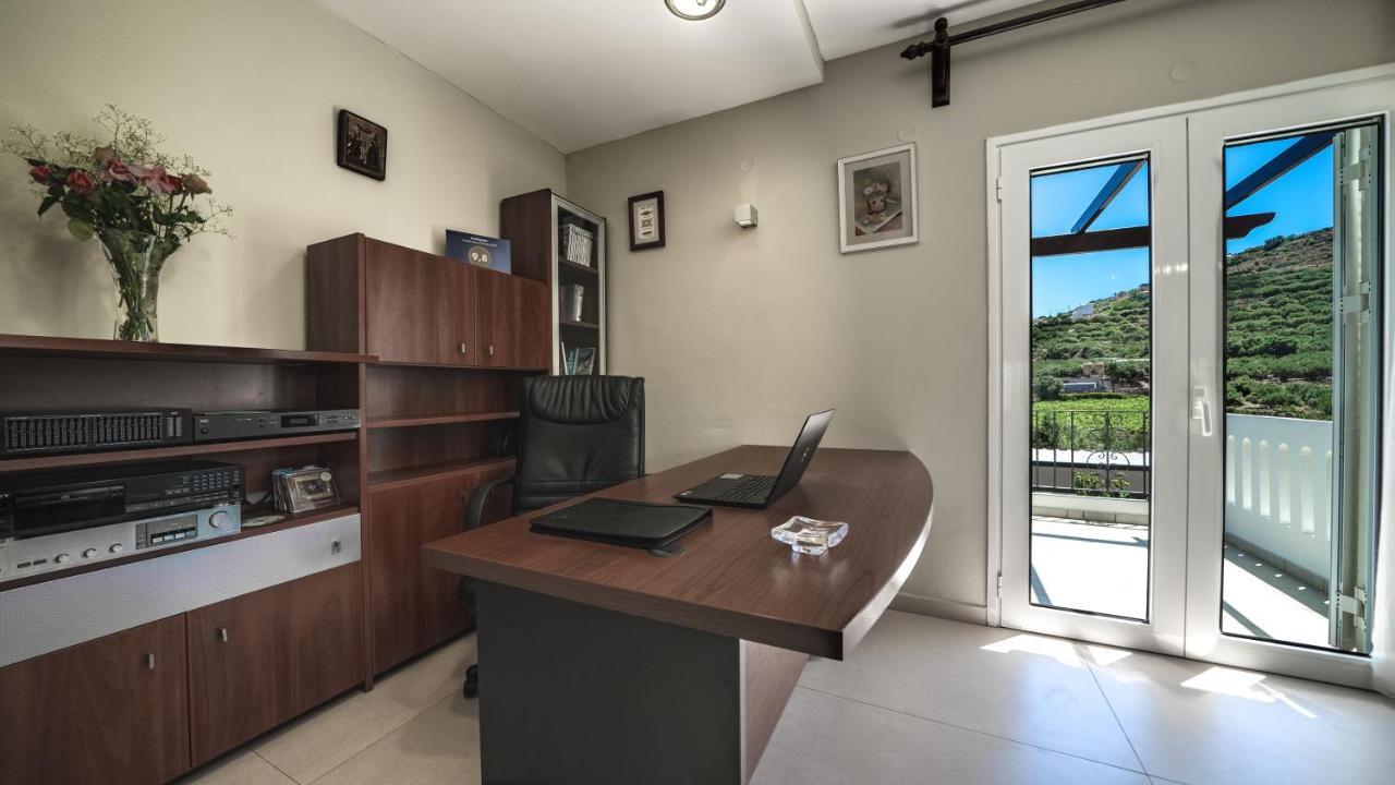 Petronila Luxury Villa With Heated Private Pool Κίσσαμος Εξωτερικό φωτογραφία